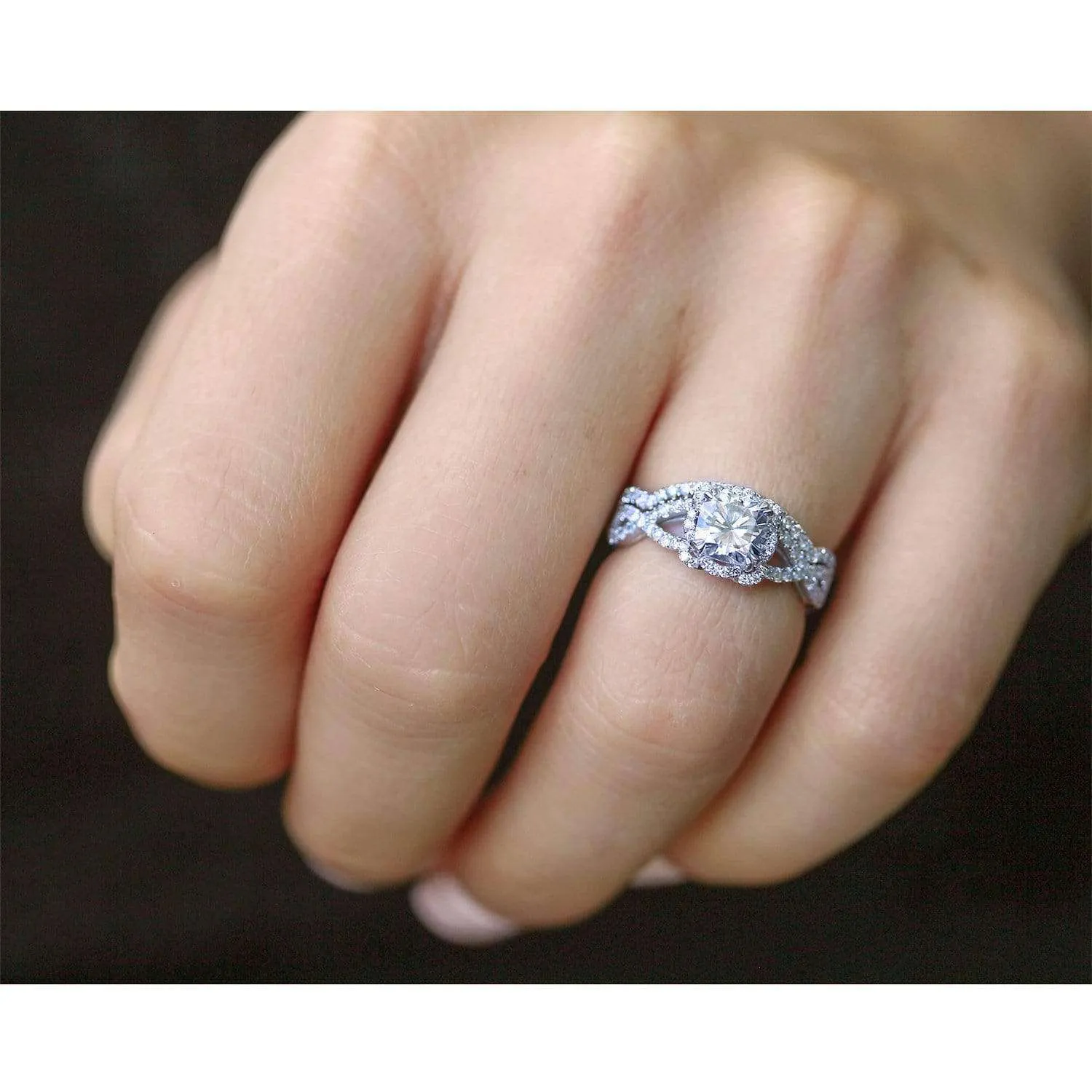1-1/2ct.tw Forever One Moissanite & Diamond Cross Shank Bridal Set