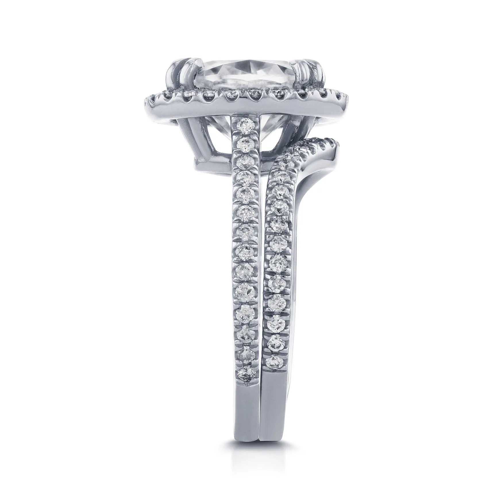 3-3/5ct.tw Oval Halo Basket Cathedral Bridal Set