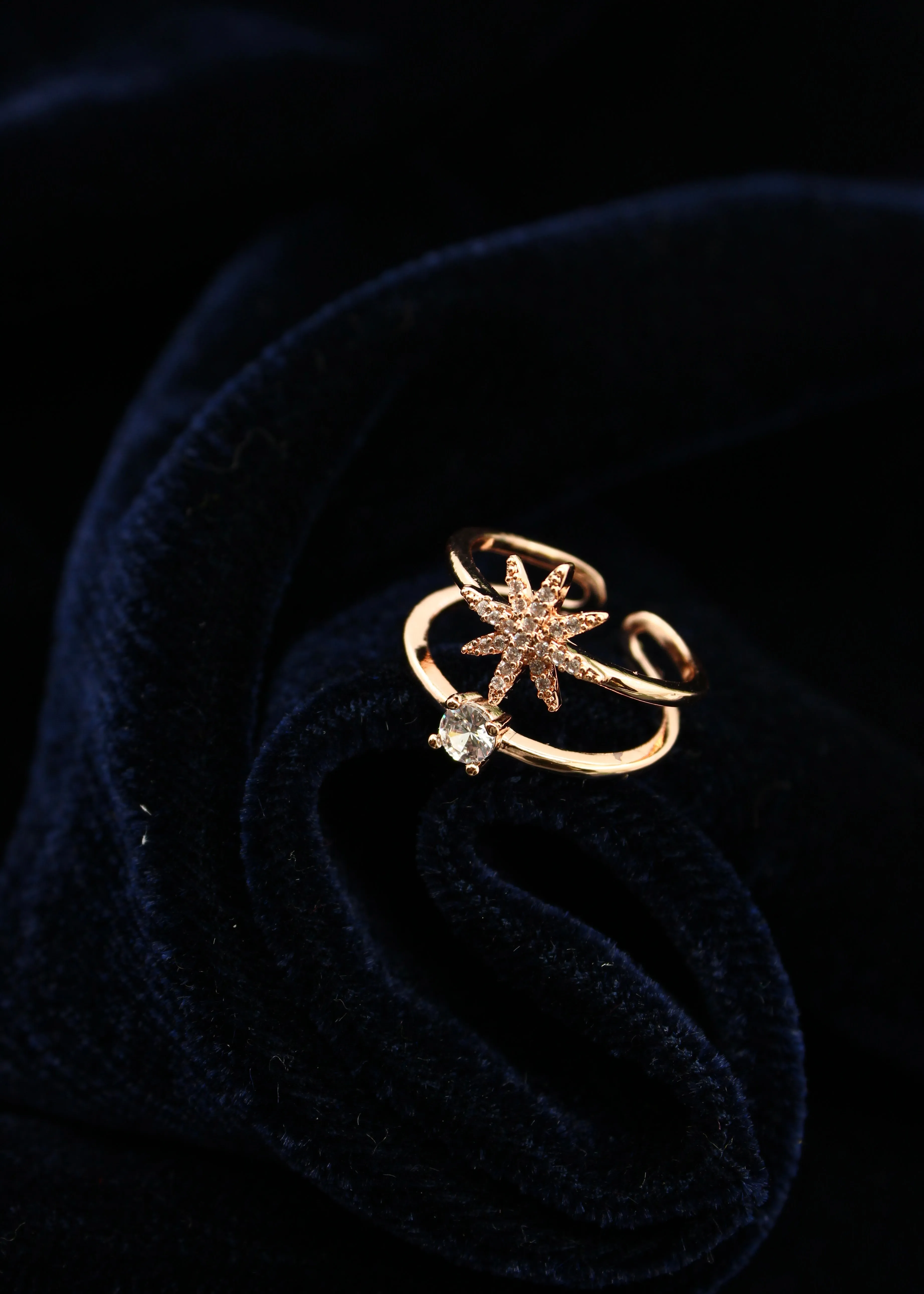 BEAUTEOUS DIA FINGER RING