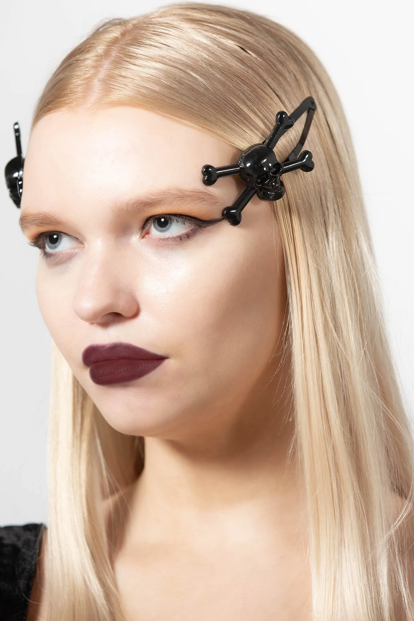 Dead Pretty Hair Clip