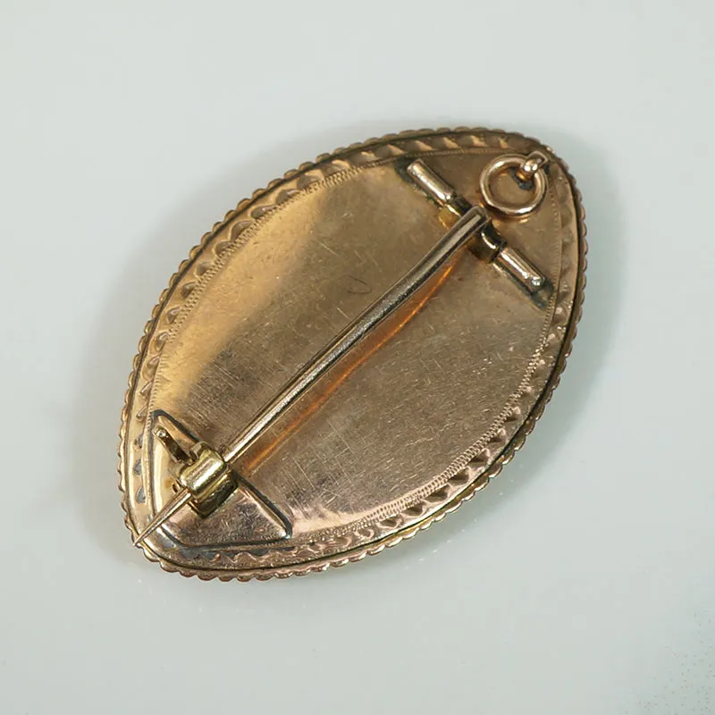 Eros & Aphrodite Miniature in 12k Gold Brooch