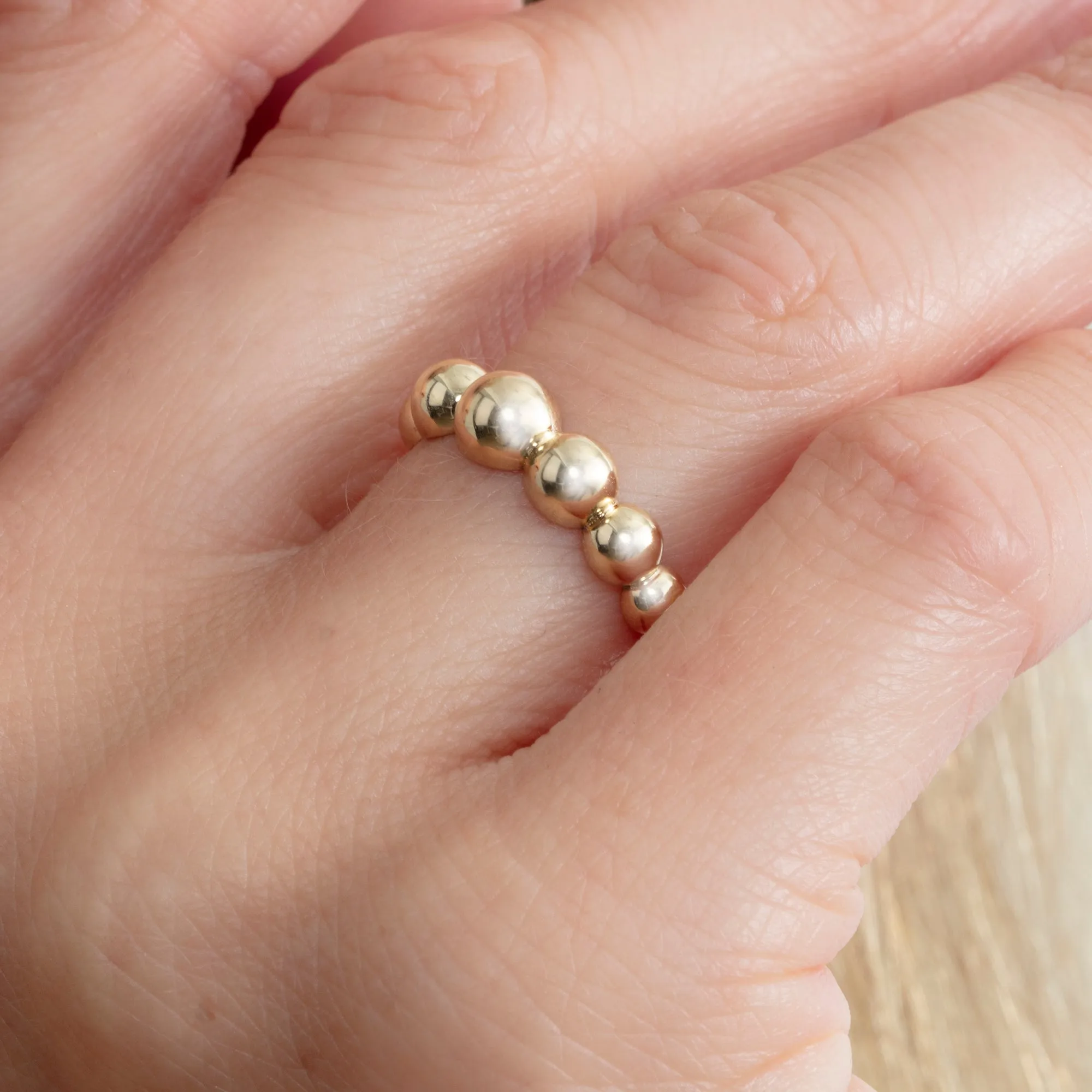 Graduated Bead Ring, Melody