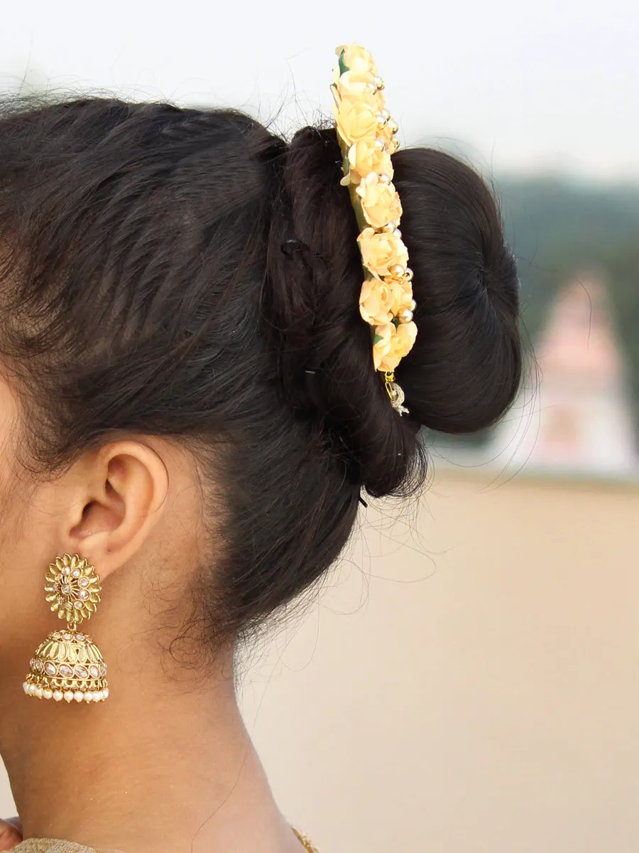 Henna Artificial Flowers Hair Bun Bridal Gajra