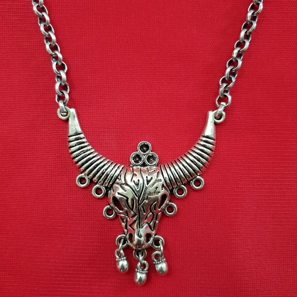 Imeora Bull Pendant With 23 inch Chain