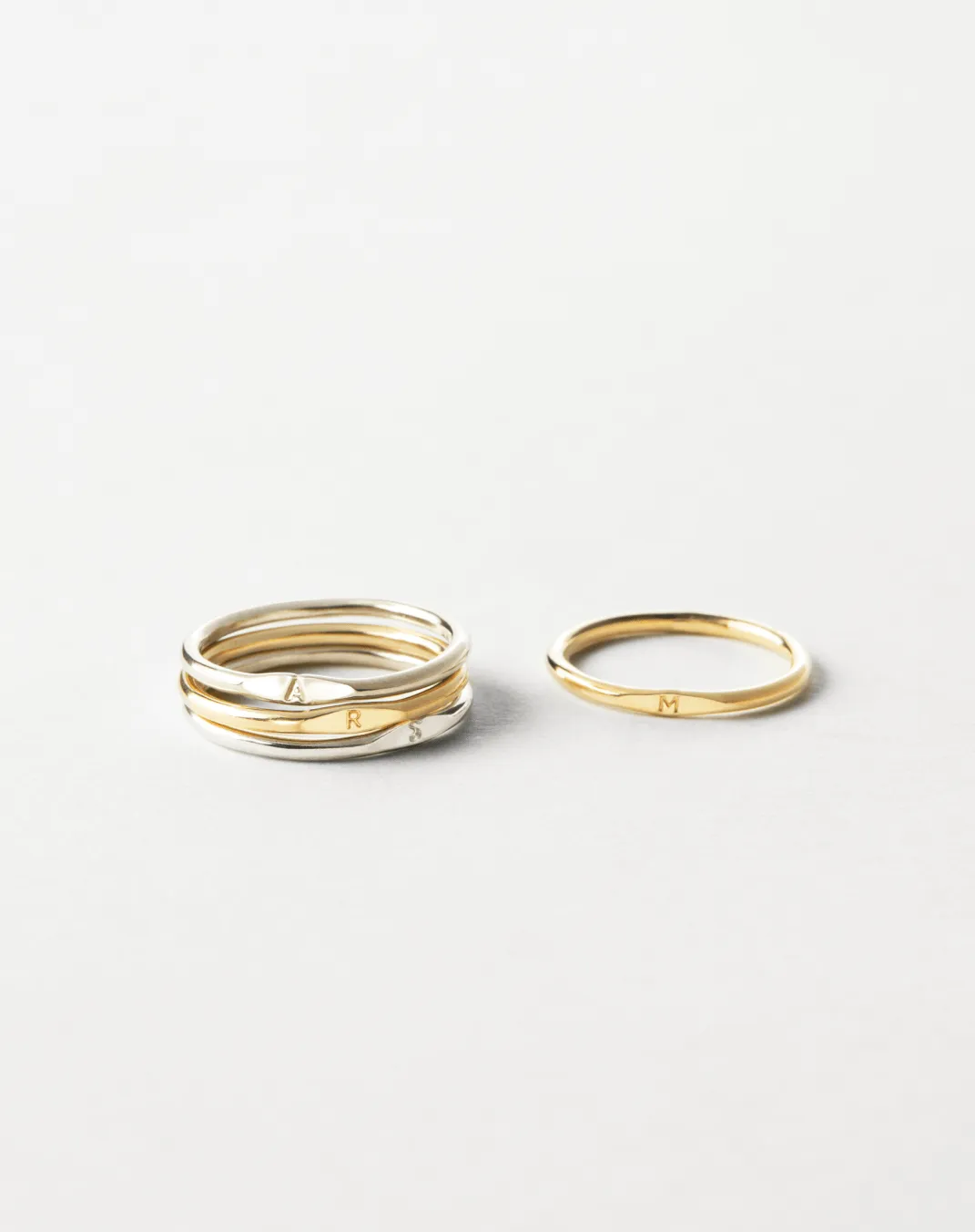 Micro Signet Ring