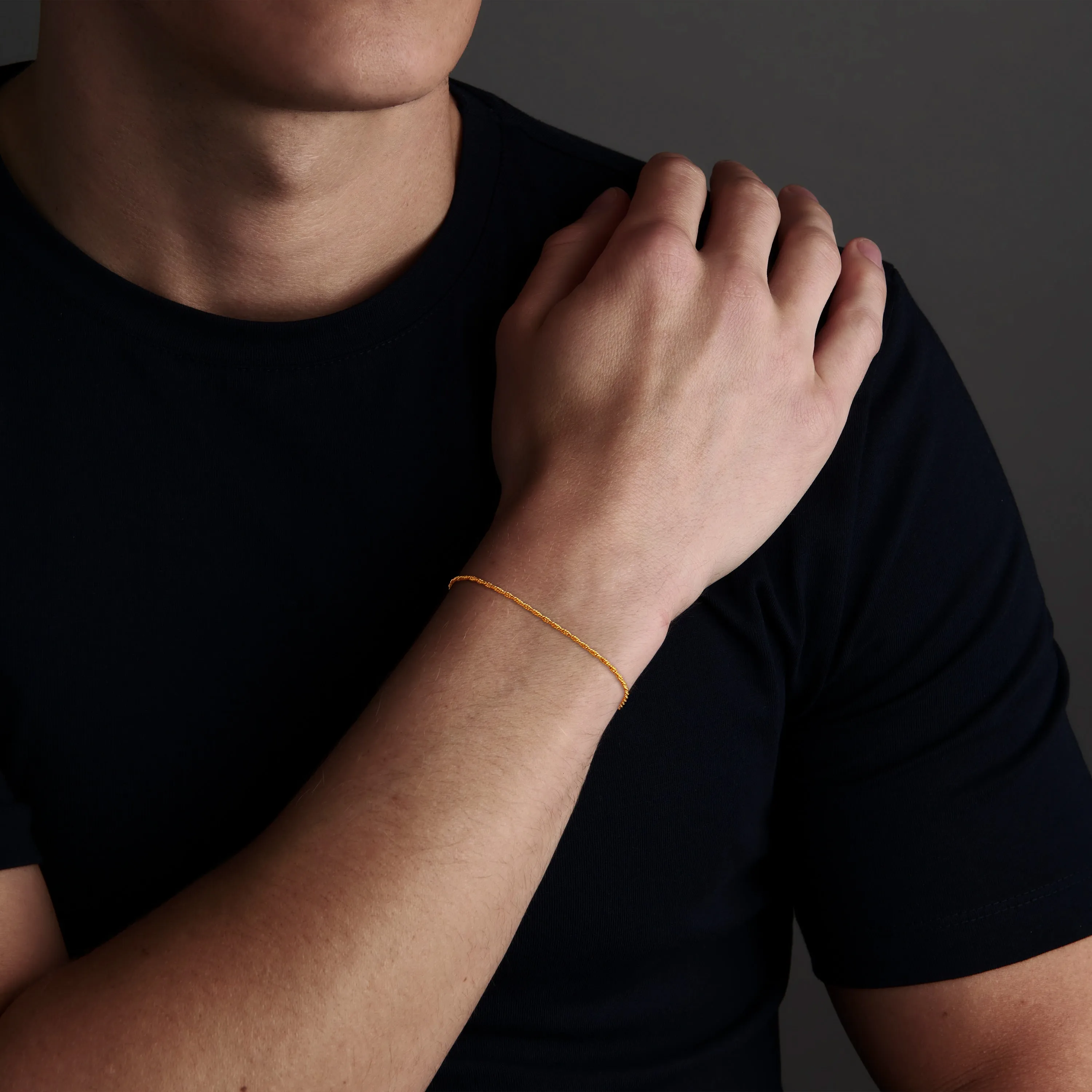 Narrow Twist Chain Bracelet