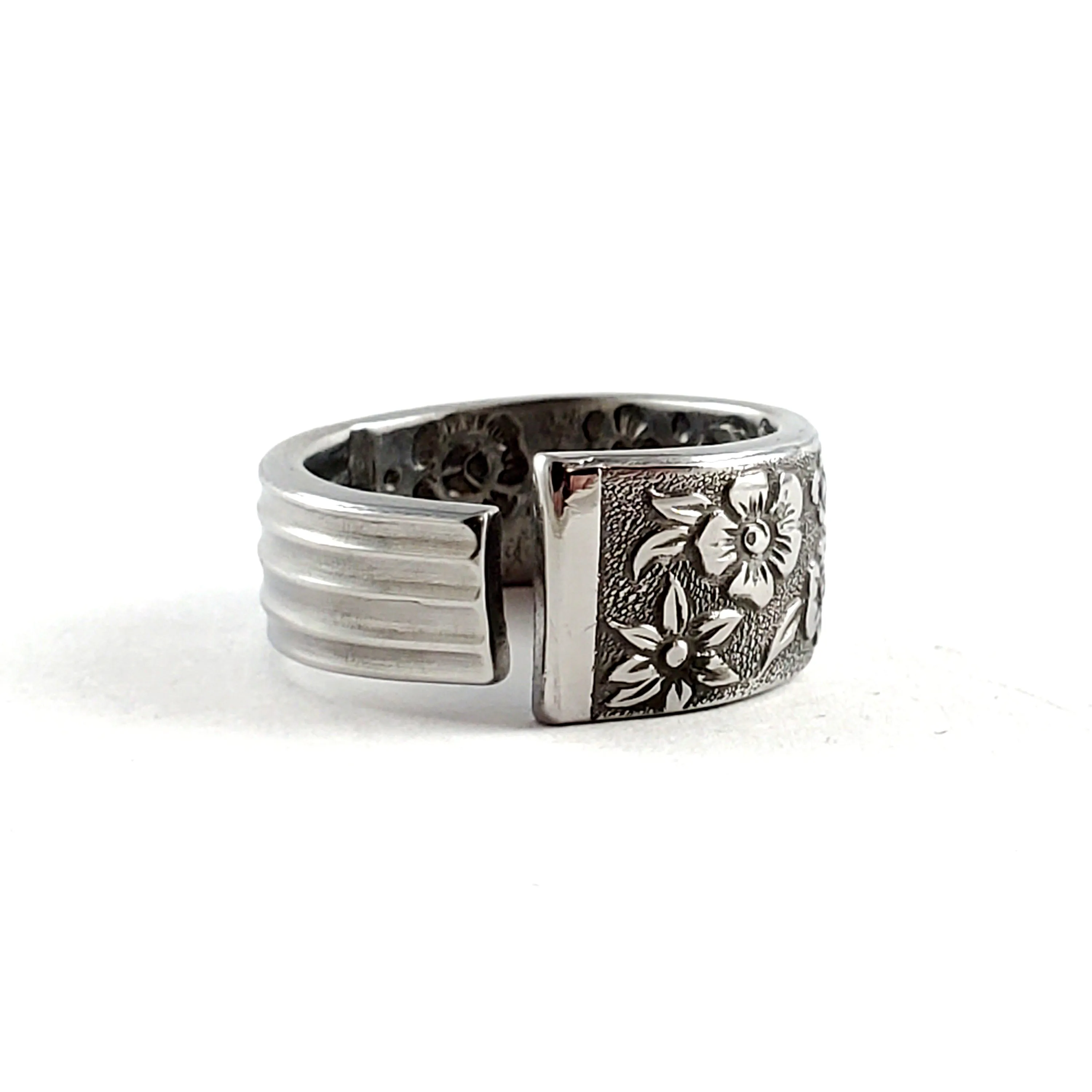 Northland Wildwood Stainless Steel Spoon Ring