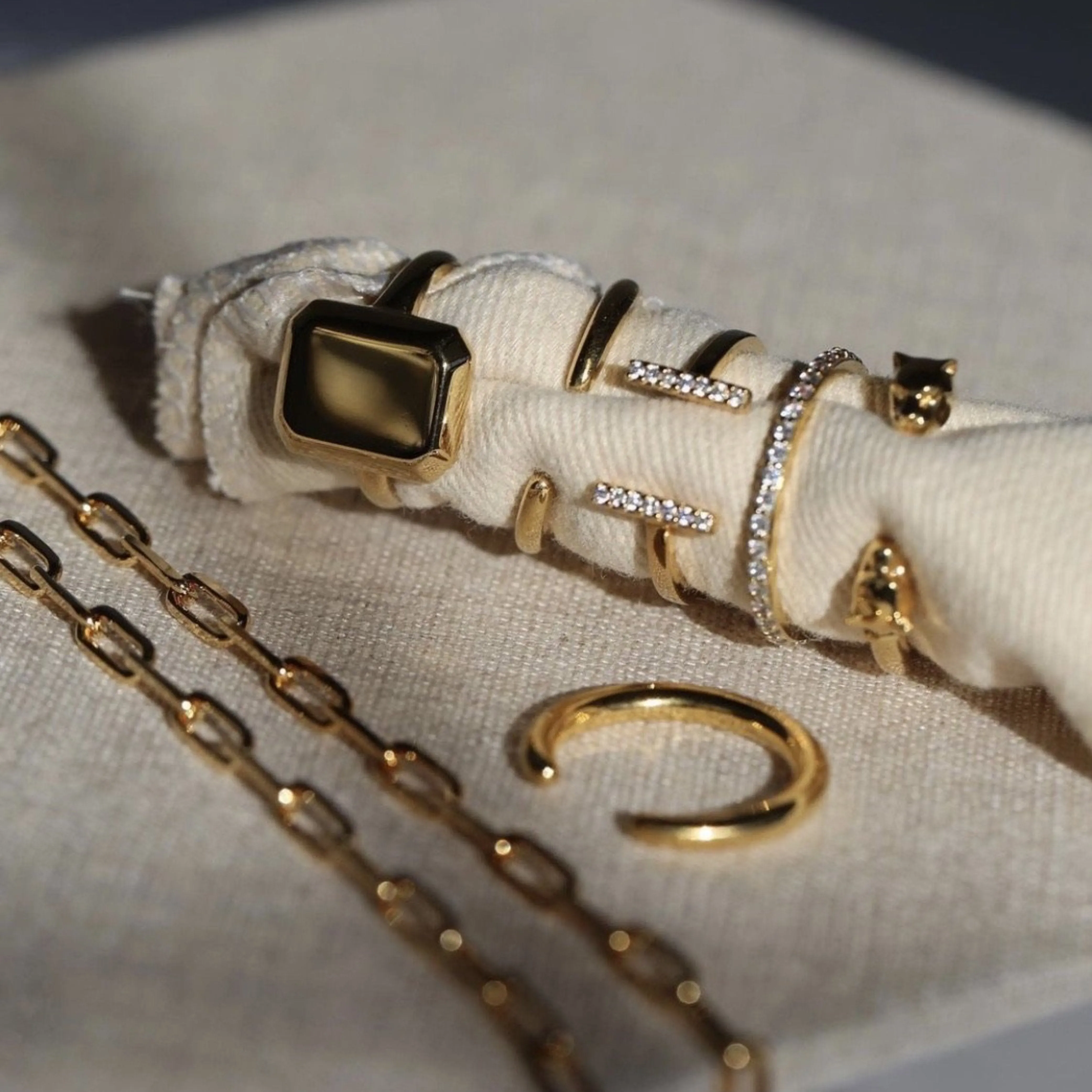 Open Ring Yellow Gold