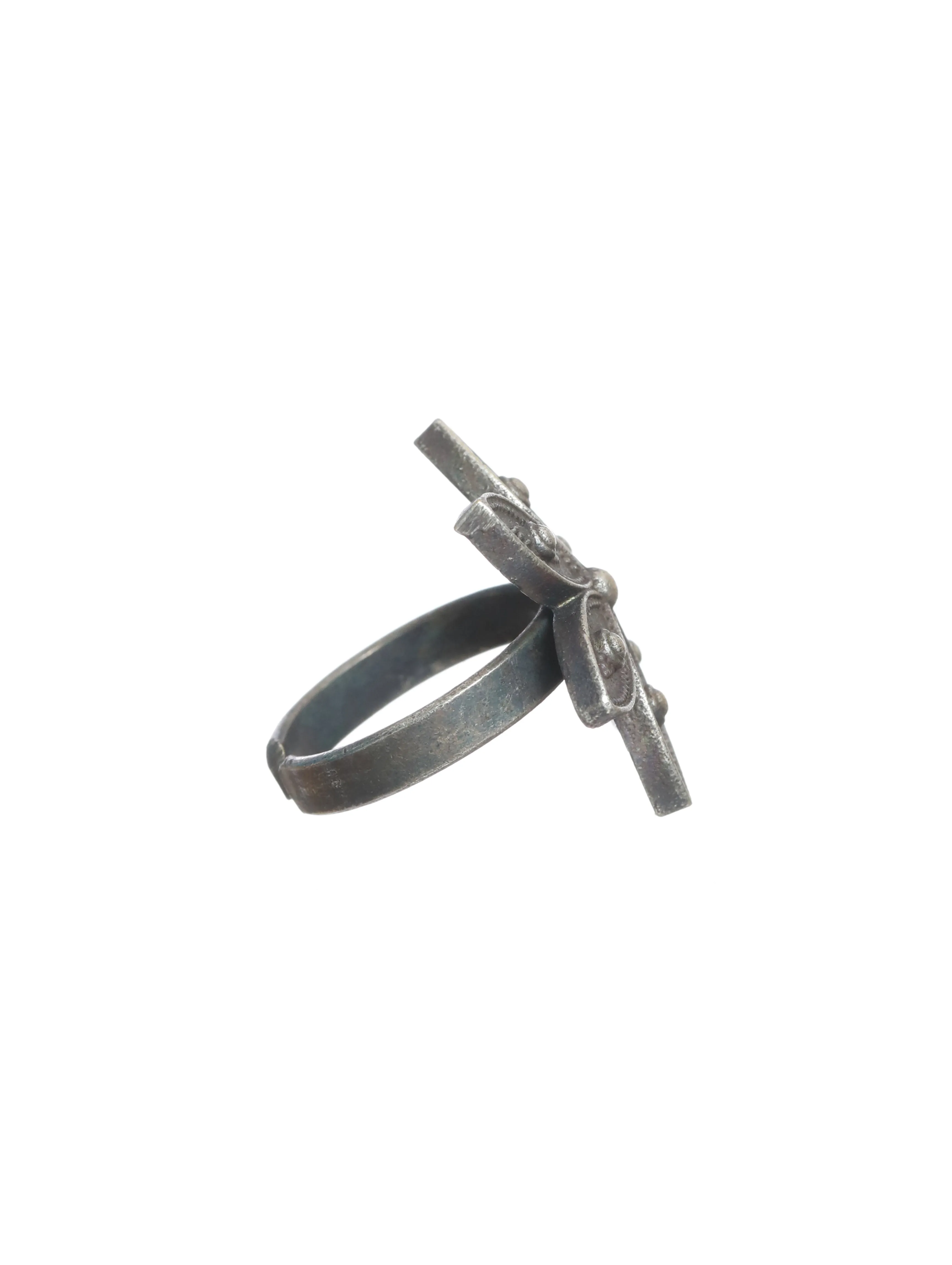 Oxidised Floral-Shaped Silver-Plated Adjustable Finger Ring