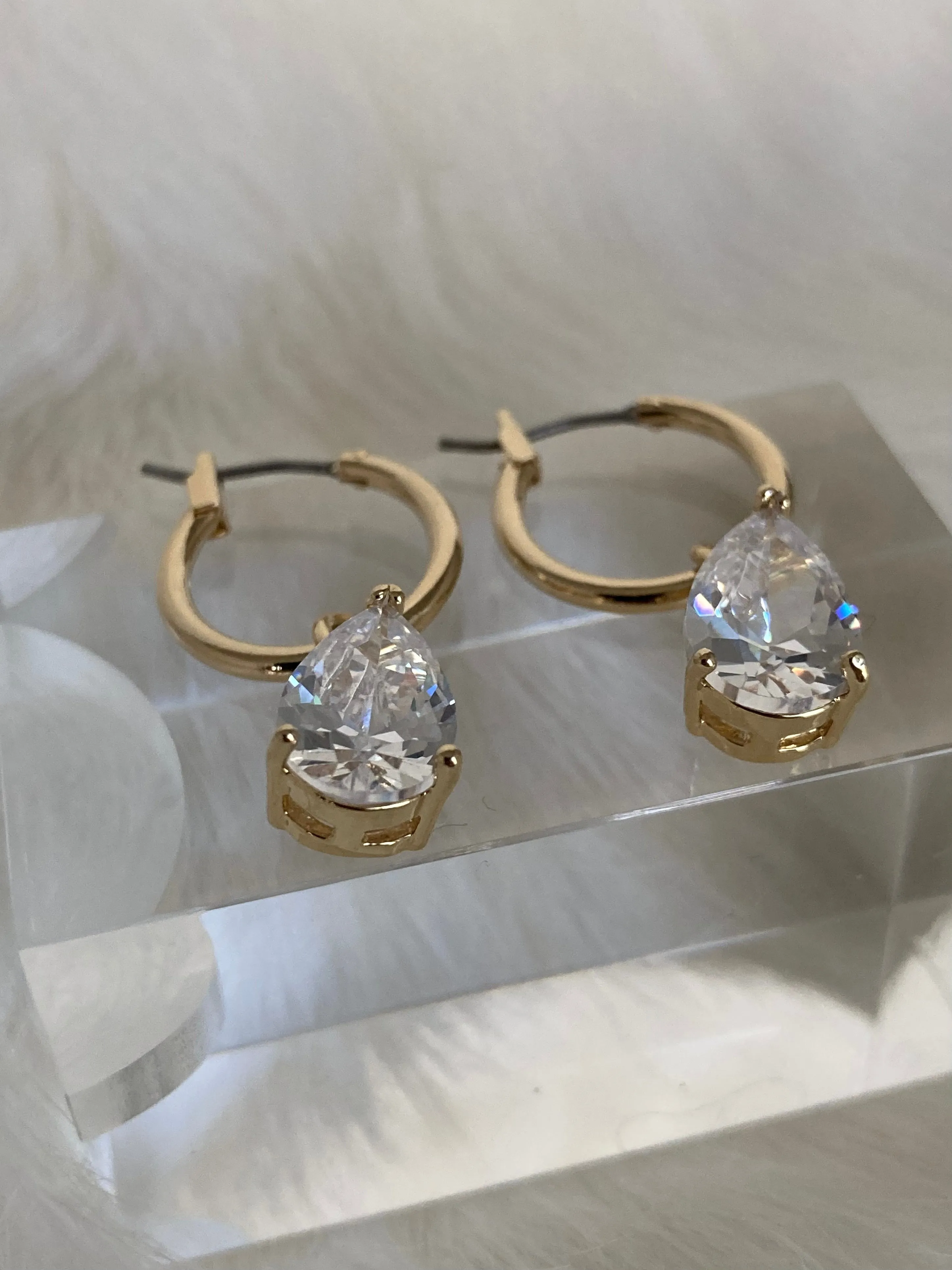 Elegant Camille Crystal Chandeliers Earrings for Women – Dazzling Sparkle and Glamour Jewelry Accessories
