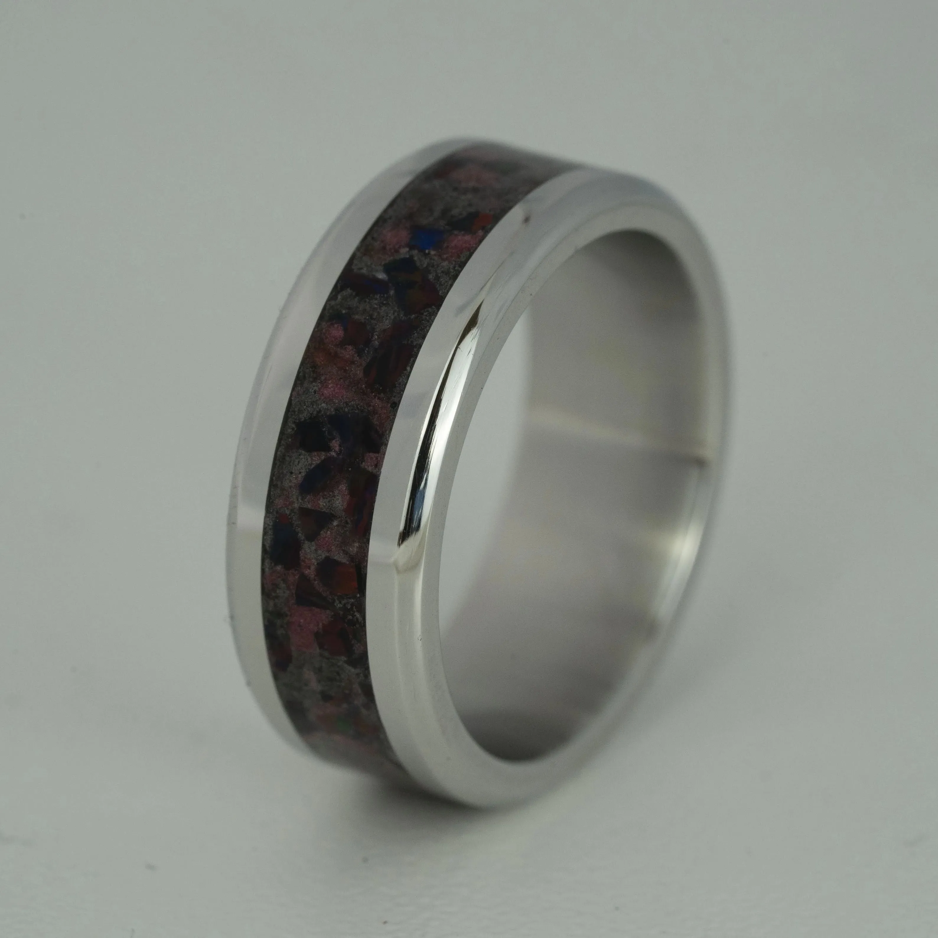The Void | Tungsten Glowstone Ring