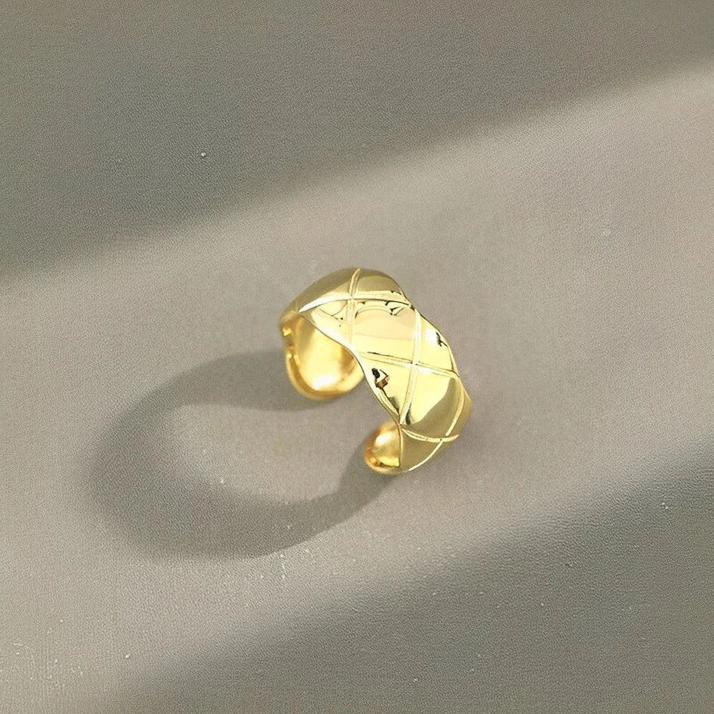 Wide Open Ring - Galene