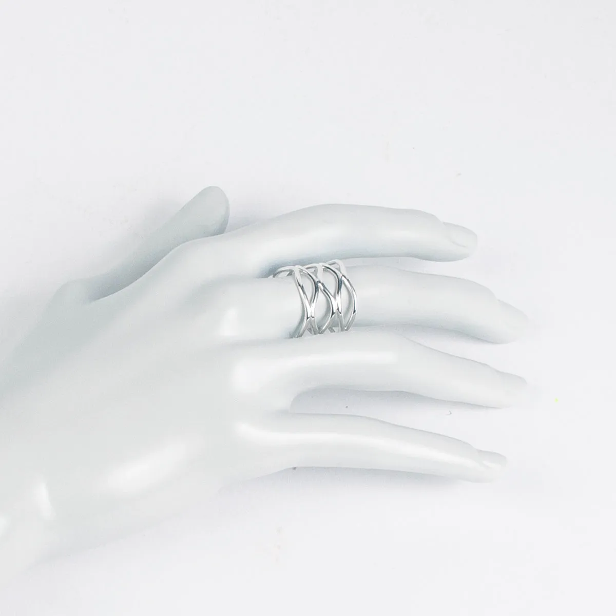 Wired Band Ring